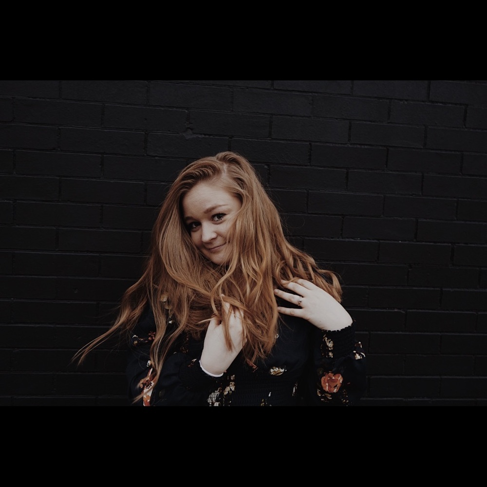 Meet your Posher, Naomi